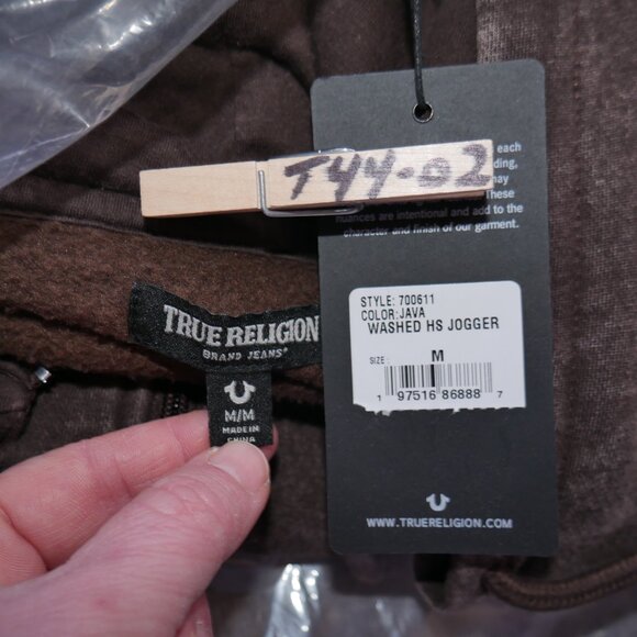 True Religion 2 Piece Sweatsuit Men's Fleece Tracksuit Java Brown Gift Set NWT - Picture 7 of 9